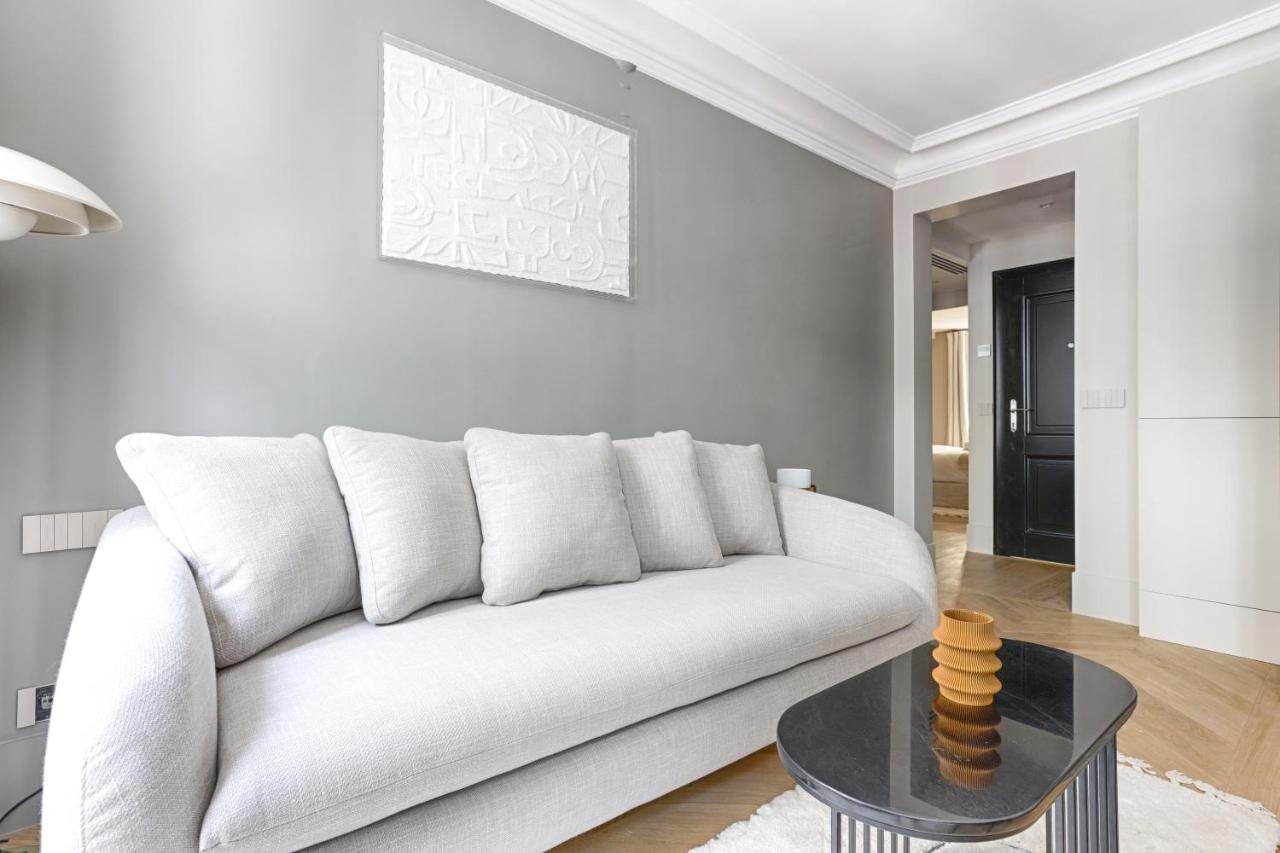 Unique Luxury Parisian Flat 2Br/6P -Champs Elysees Экстерьер фото